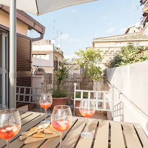  Appartamento Penthouse With Terrace In The Heart Of Italia